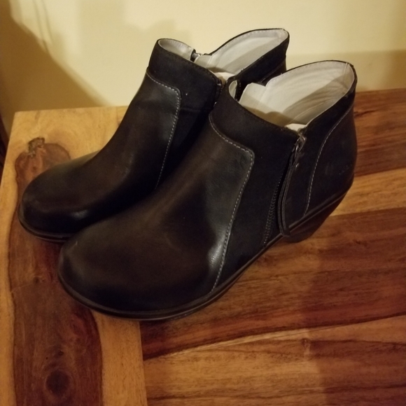 Booties - Picture 2 of 5